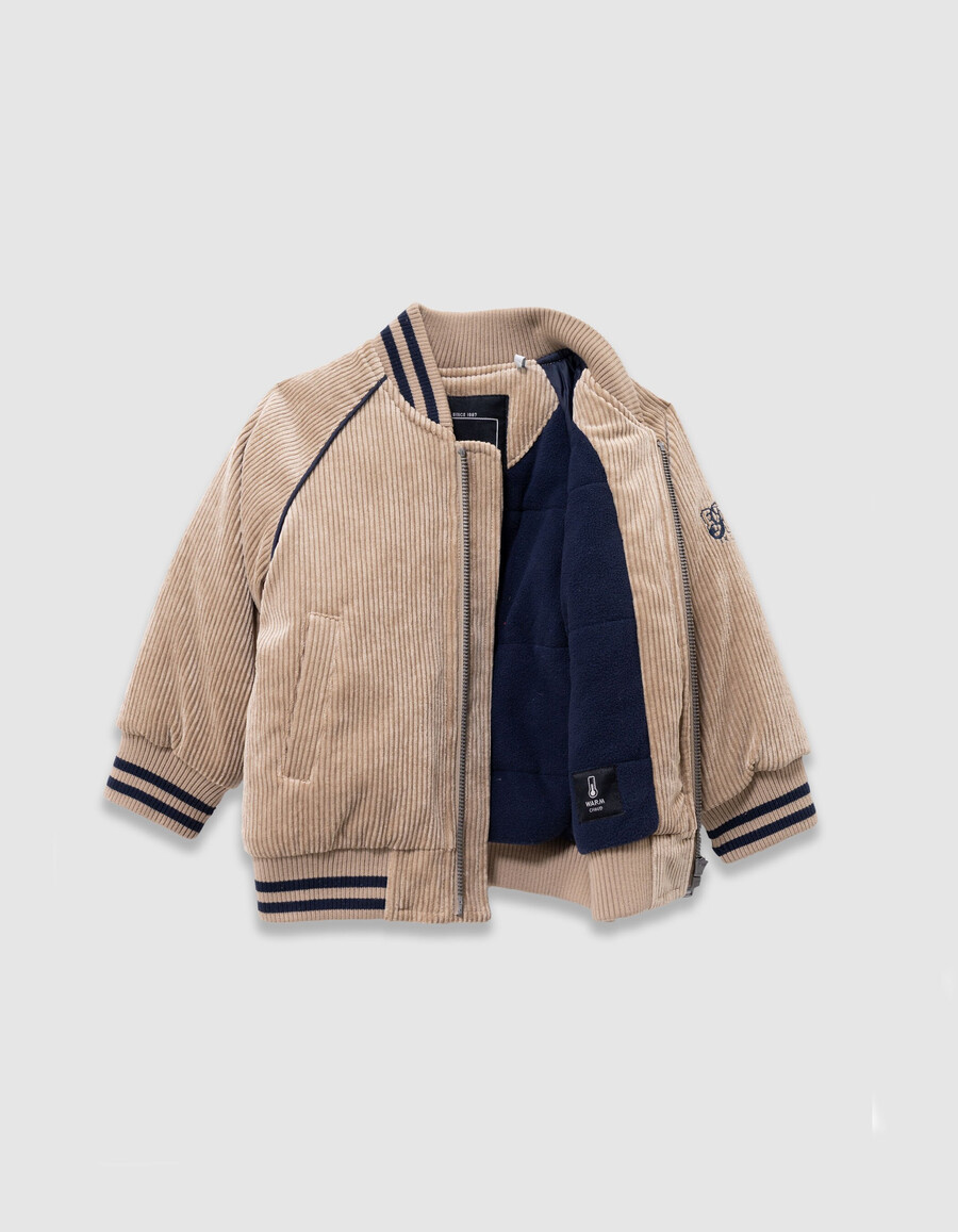 chaqueta estilo universitario de pana beige para niño