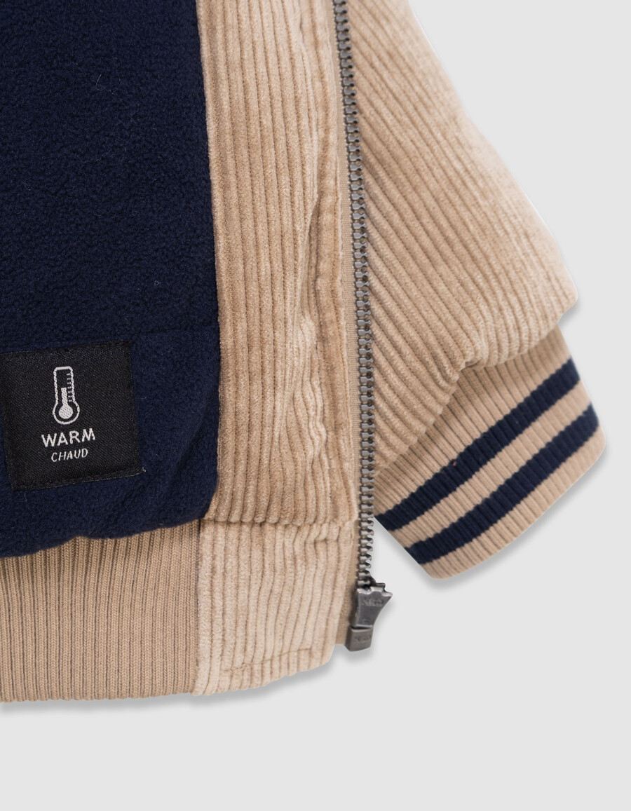 chaqueta estilo universitario de pana beige para niño