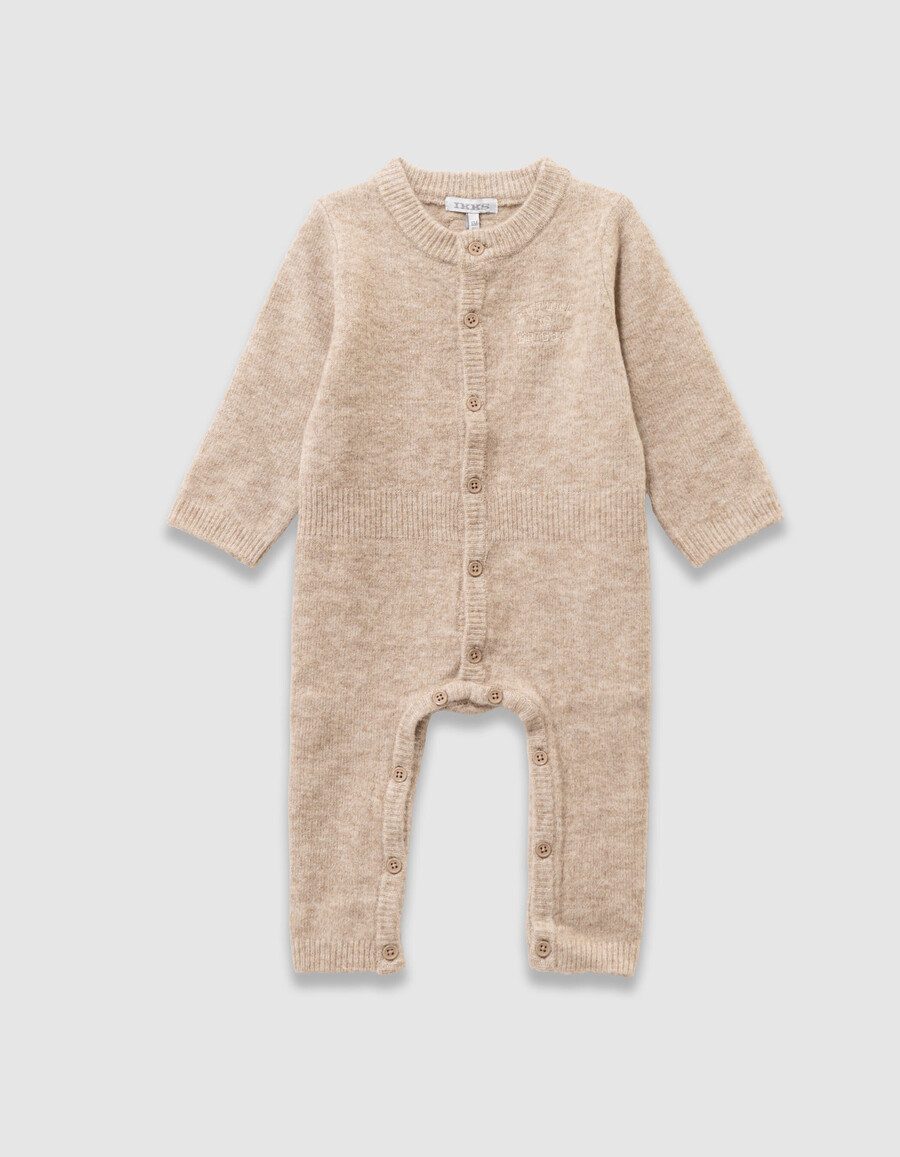 conjunto de mono y gorro de punto beige para bebé niño