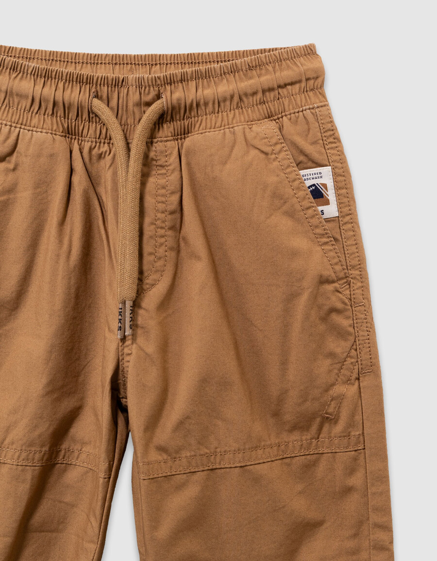 pantalones con forro de camello y cintura elástica para niño