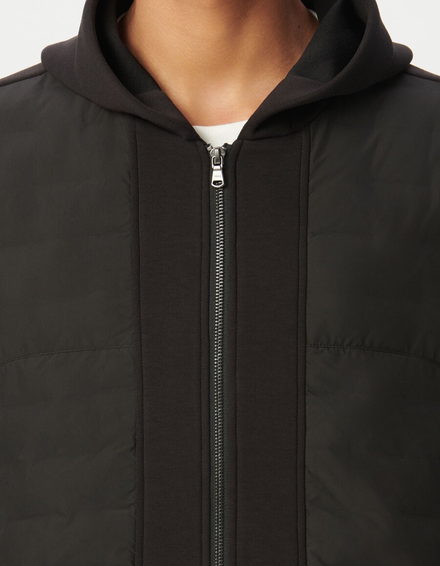 chaqueta acolchada ligera de tejido mixto negra para hombre