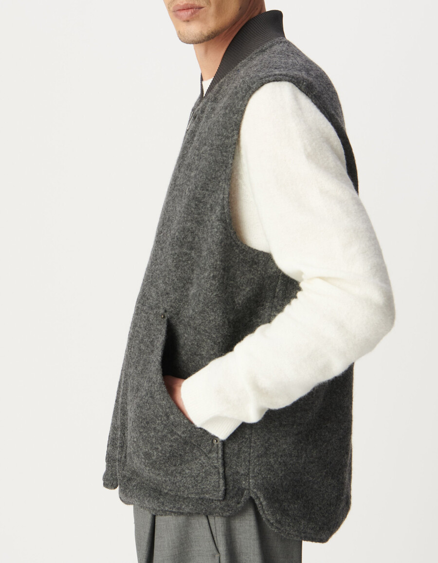 chaleco de lana hervida gris para hombre