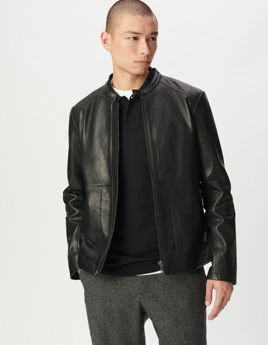 chaqueta de cuero negra para hombre con bolsillos con cremallera