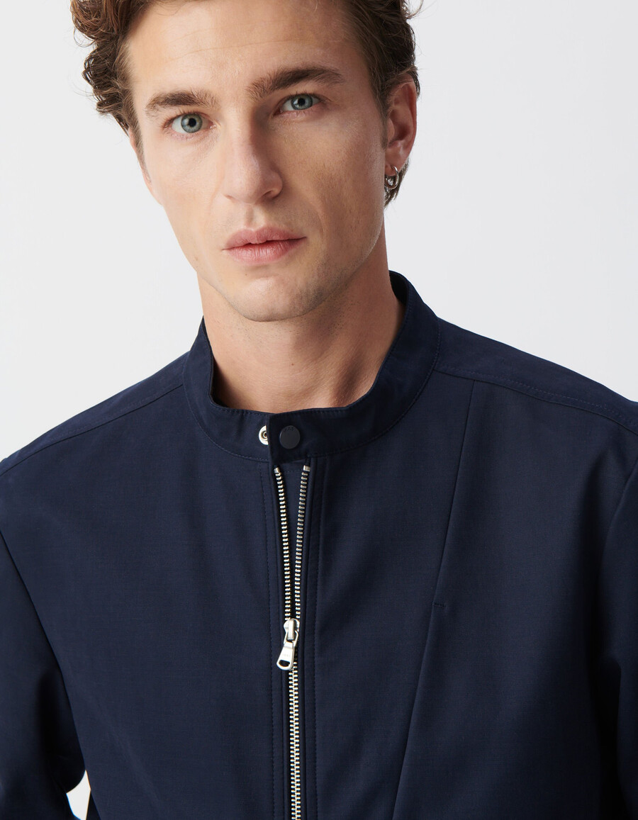 chaqueta azul marino con cuello a presión para hombre