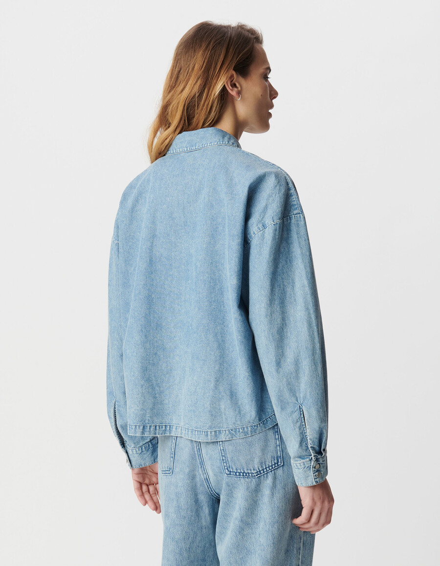 camisa vaquera holgada de manga larga de algodón orgánico azul para mujer