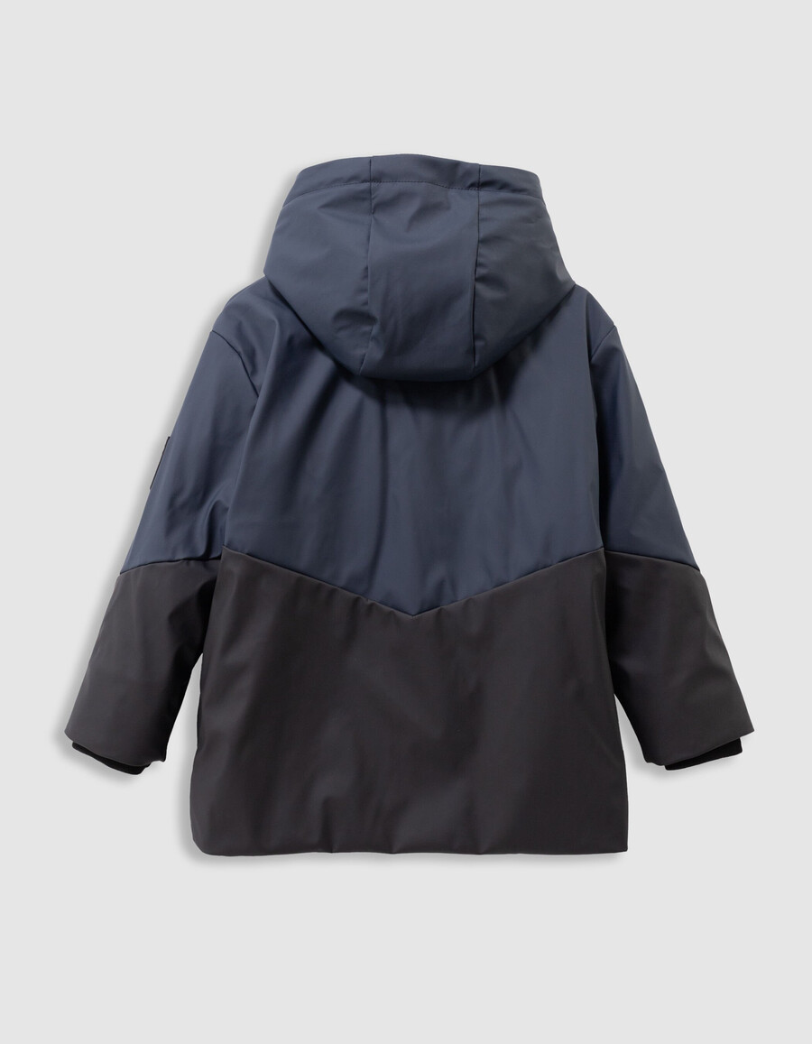parka con capucha impermeable para niño en azul marino y negro