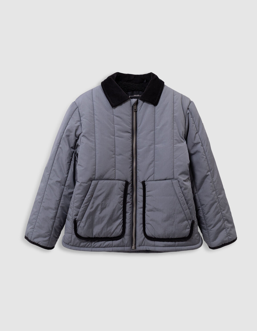 chaqueta acolchada azul para niño con cuello de terciopelo