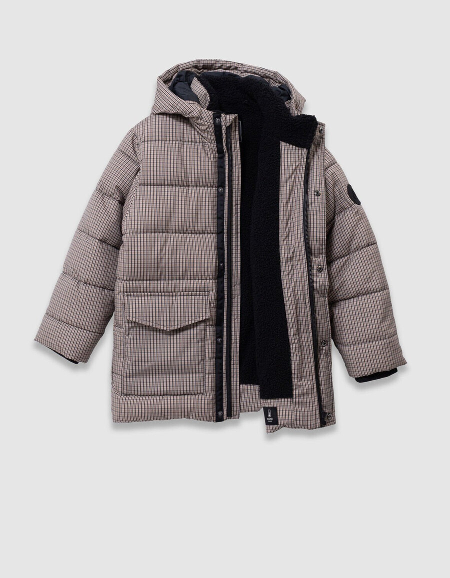chaqueta acolchada con capucha y forro de piel a cuadros negros para niño