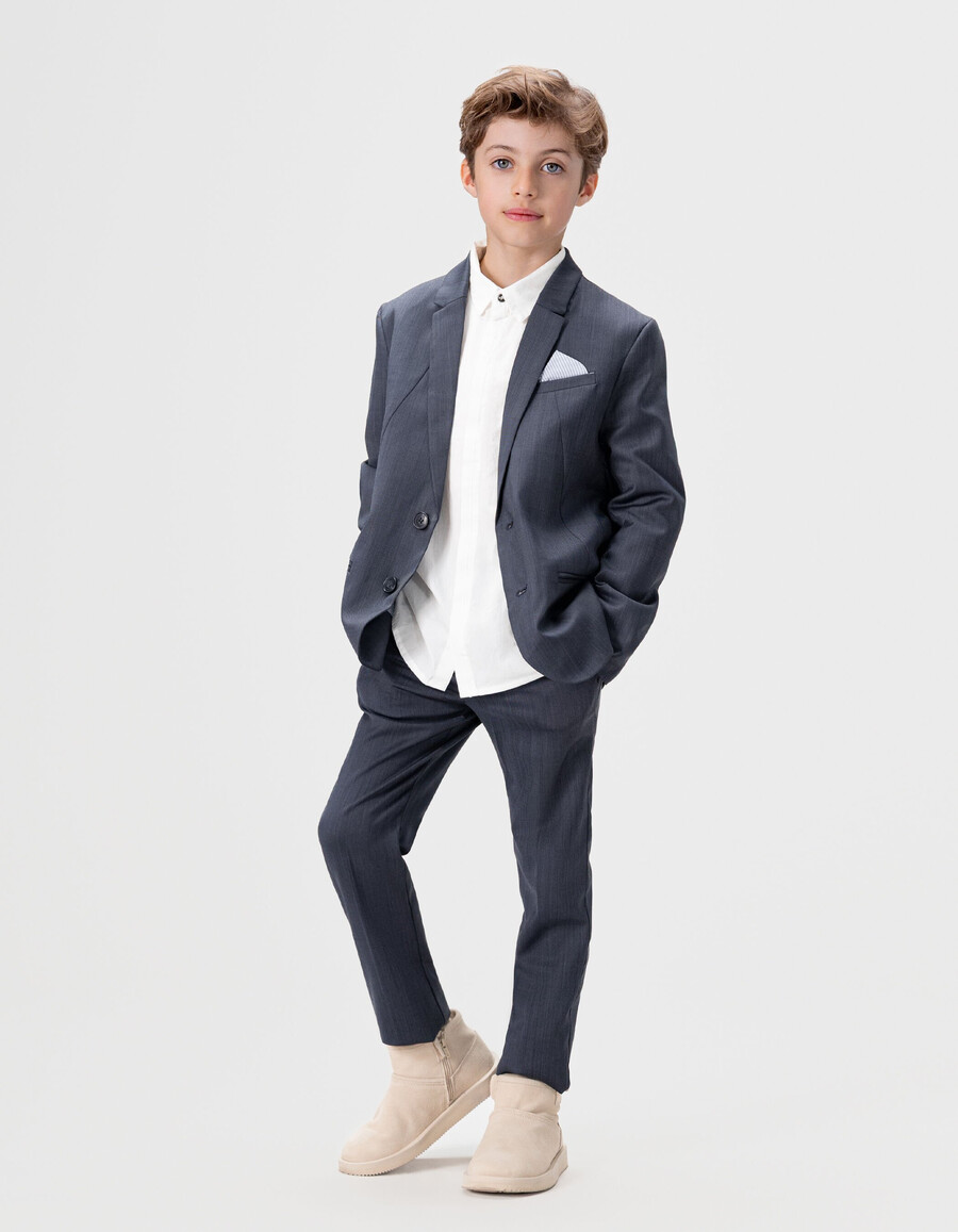 chaqueta de traje azul marino para niño