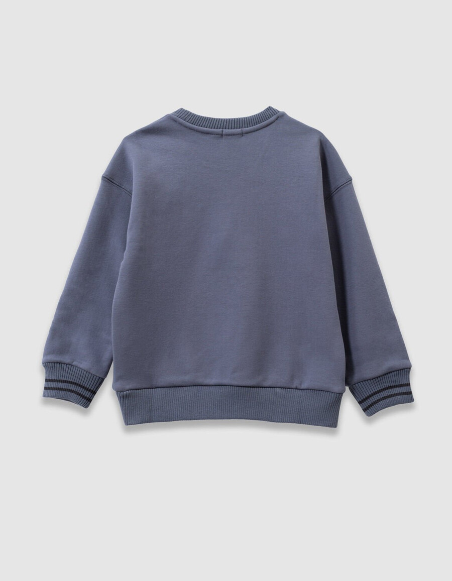 sudadera azul para niño eslogan bordado en pana