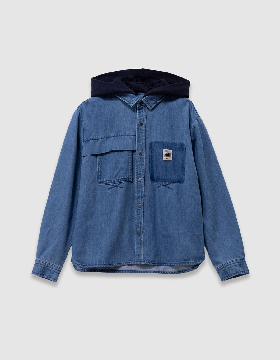 camisa vaquera azul para niño con capucha desmontable