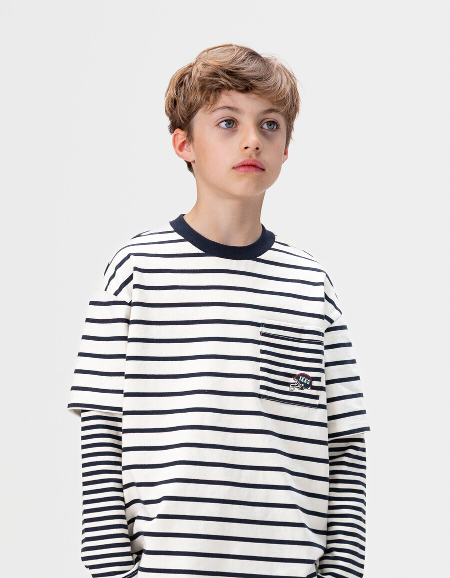camiseta marinera de algodón orgánico para niño mangas con efecto trampantojo