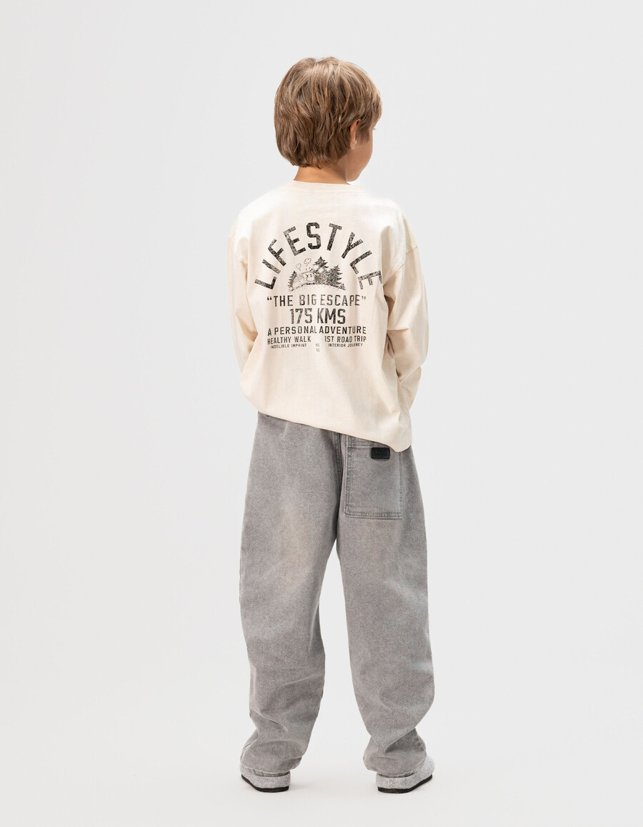 camiseta beige de algodón orgánico para niño con estampado xl en la espalda