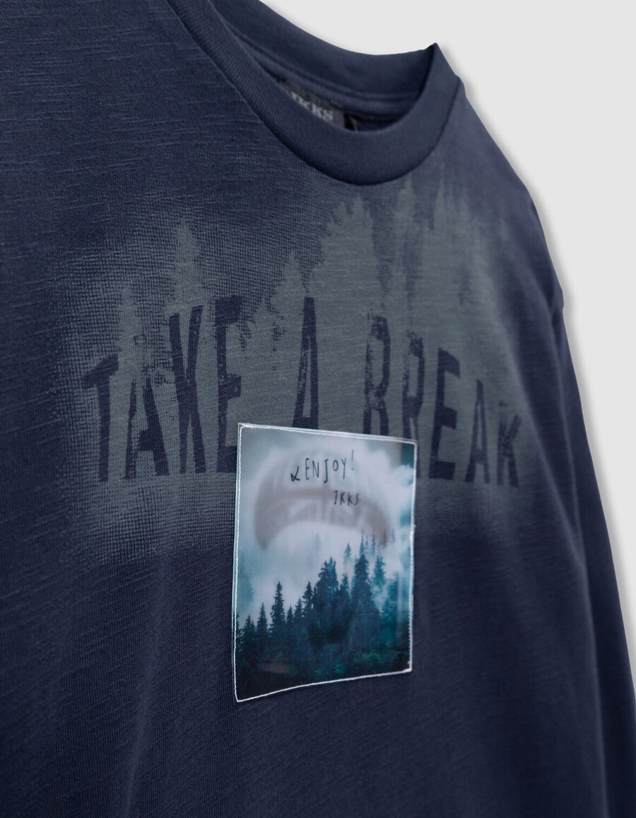 camiseta de algodón orgánico azul marino para niño imagen lenticular