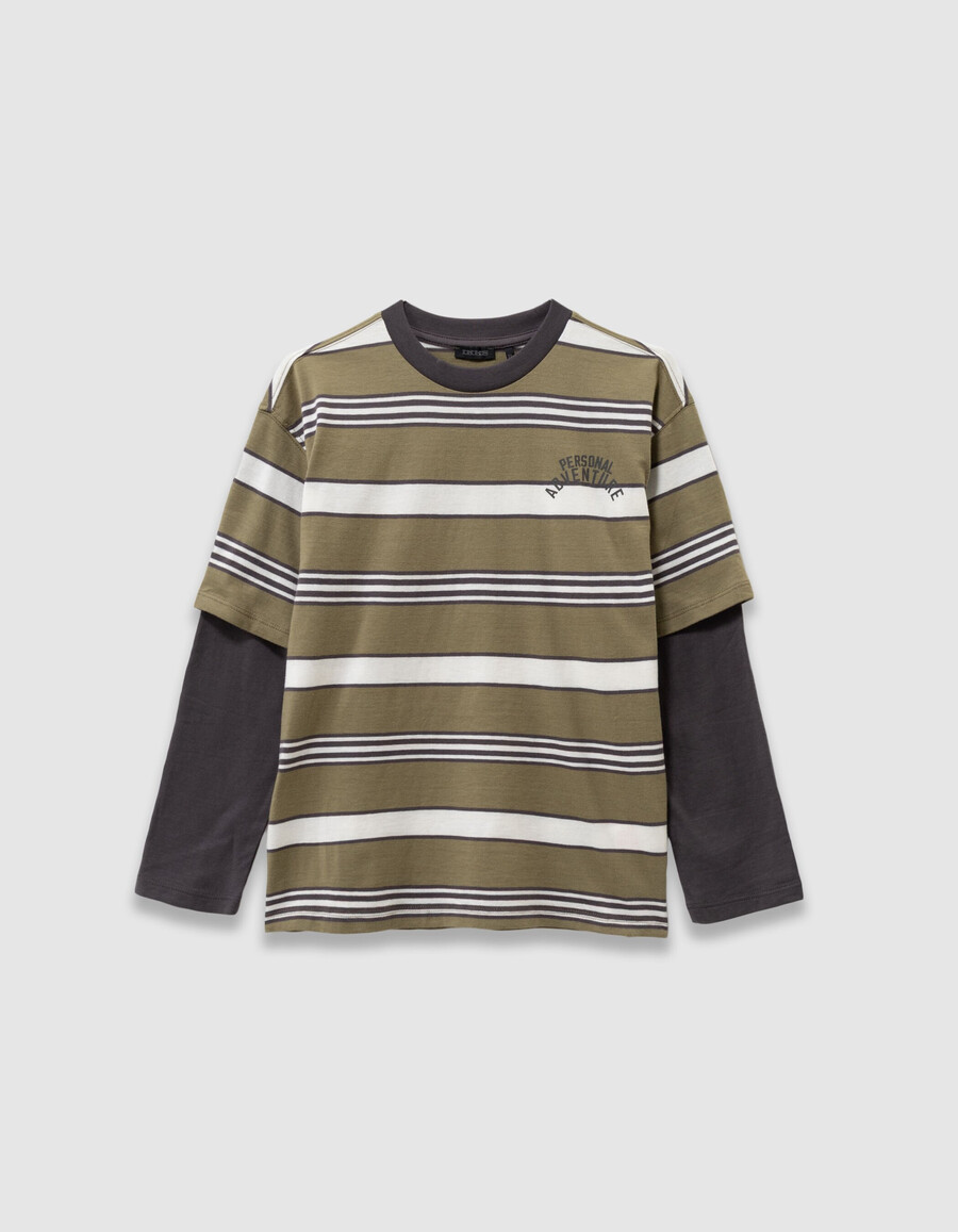 camiseta gris de algodón orgánico con mangas trampantojo para niño