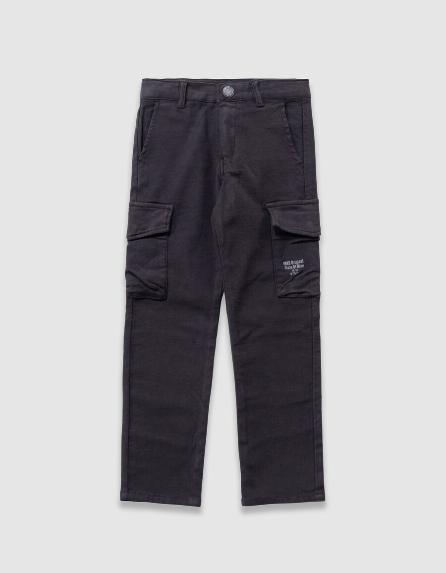 pantalones rectos negros estilo cargo para niño