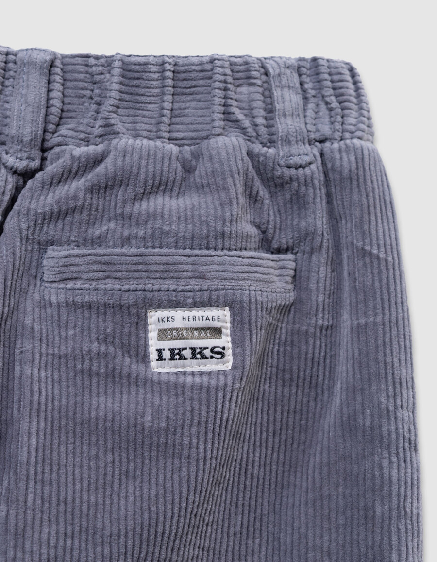 pantalones chinos holgados de pana azul para niño