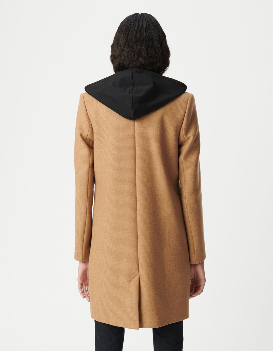 abrigo camel de largo medio para mujer con capucha desmontable