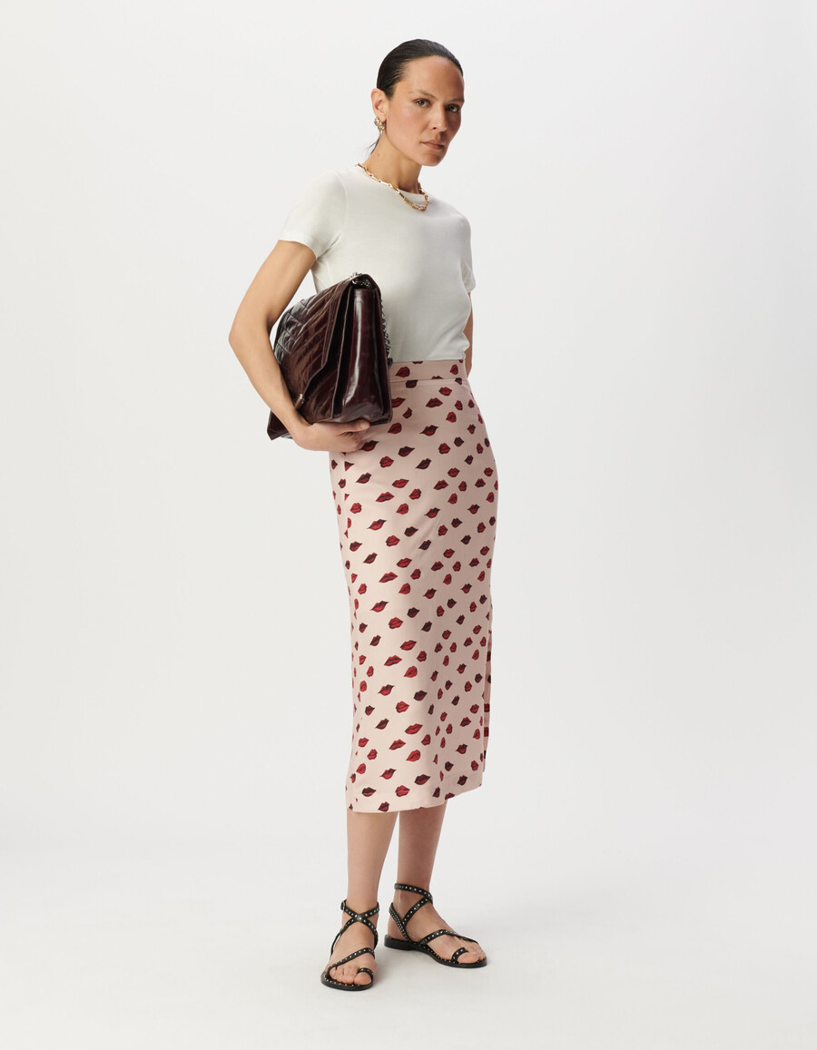 falda midi de satén rosa para mujer con estampado de boca