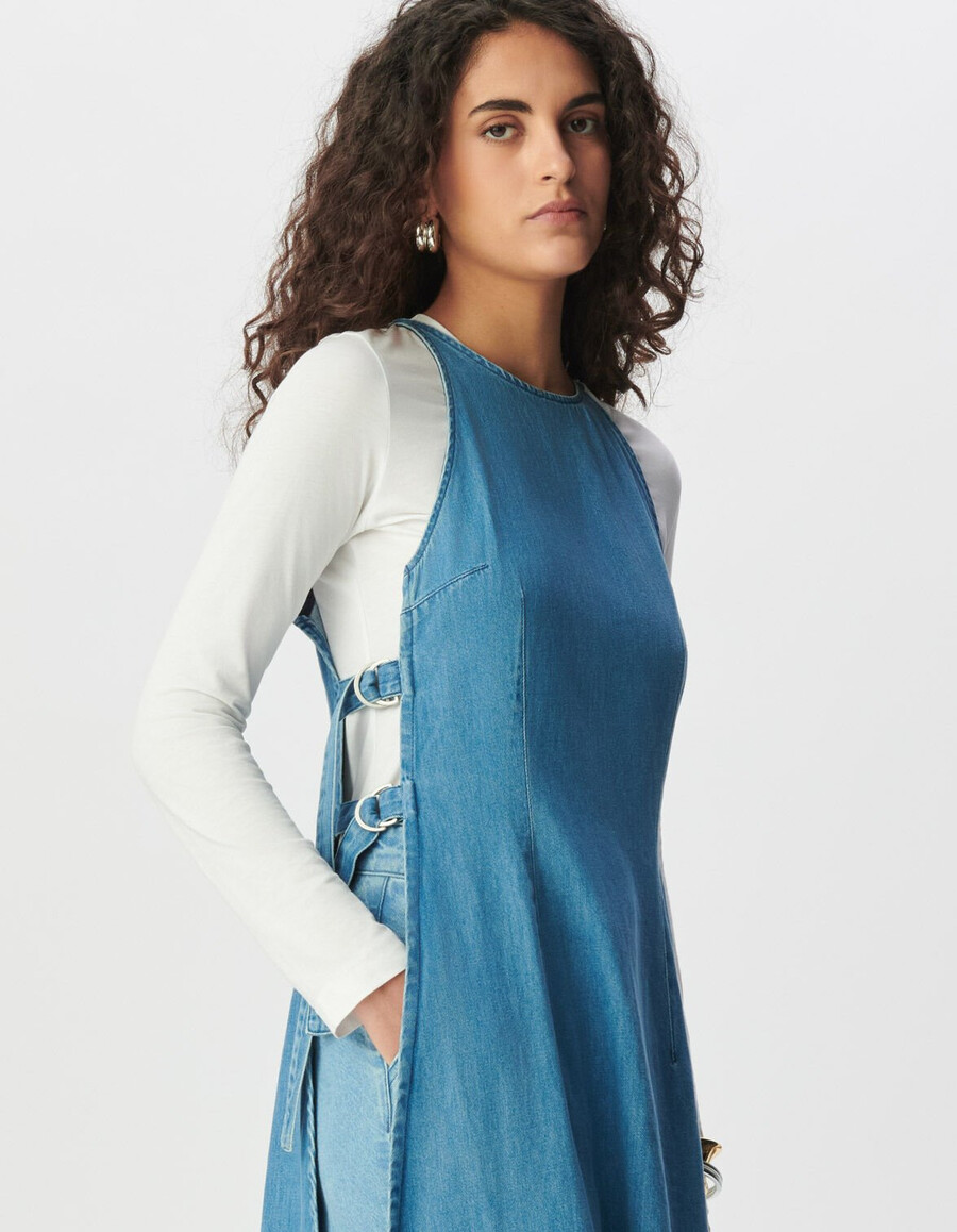 vestido vaquero largo sin agua con laterales abiertos