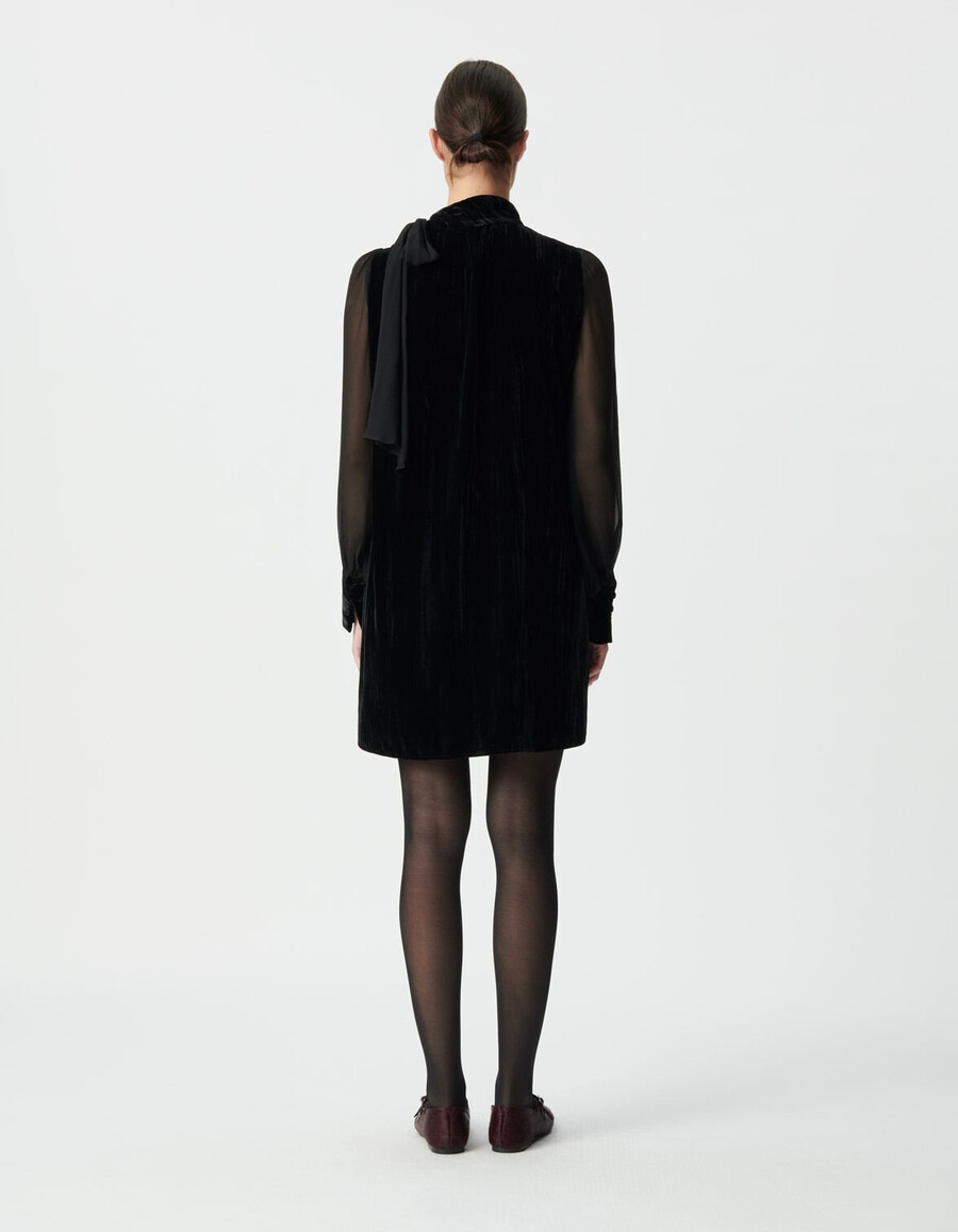 vestido negro de terciopelo y voile para mujer.
