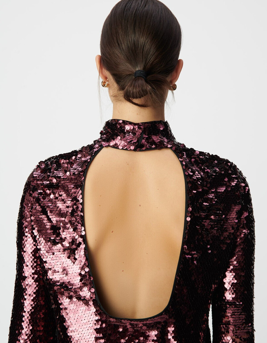vestido burdeos con lentejuelas y espalda descubierta para mujer