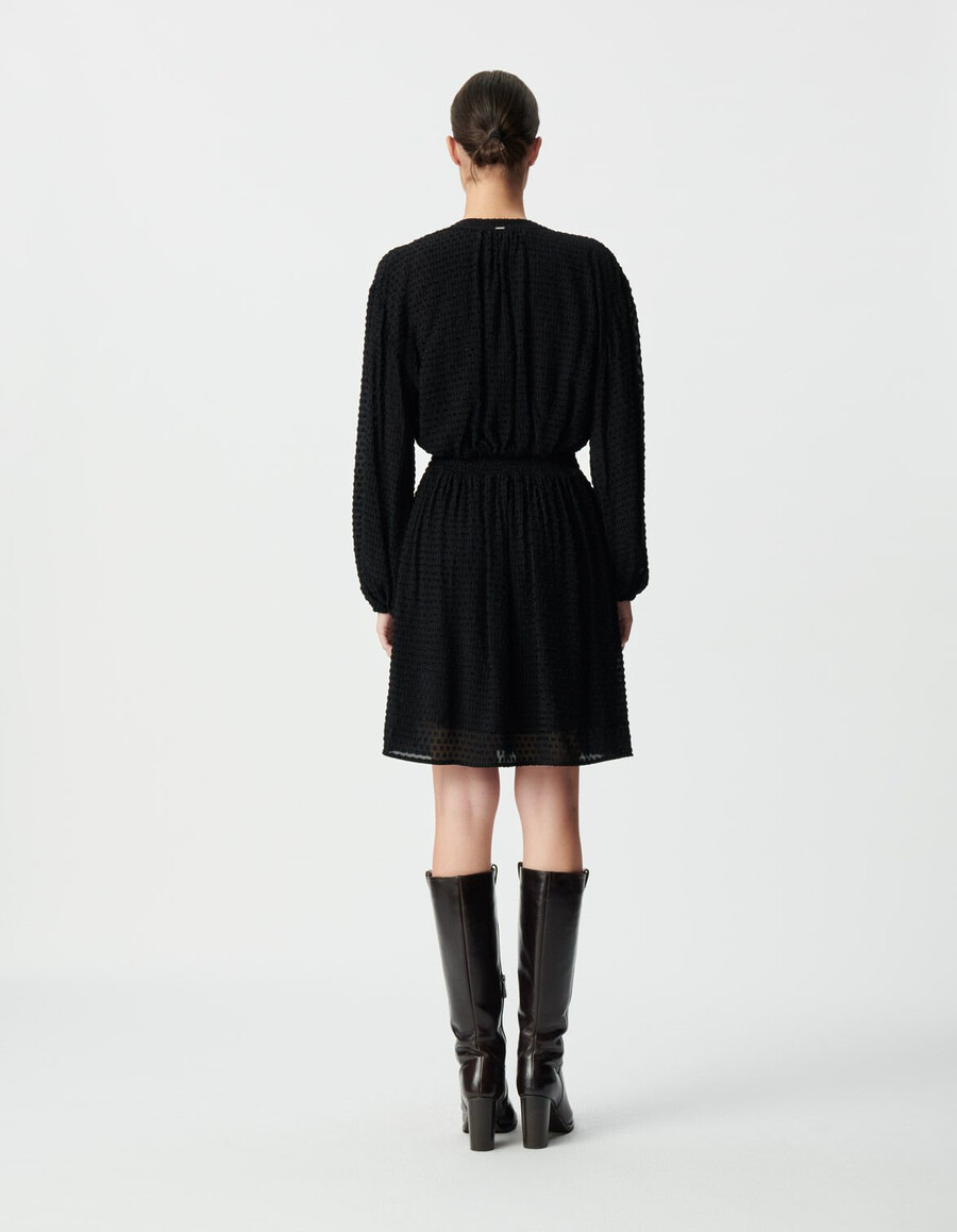 vestido negro de manga larga con cuello en v para mujer