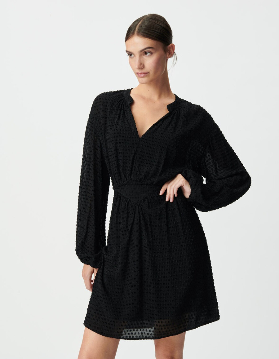 vestido negro de manga larga con cuello en v para mujer