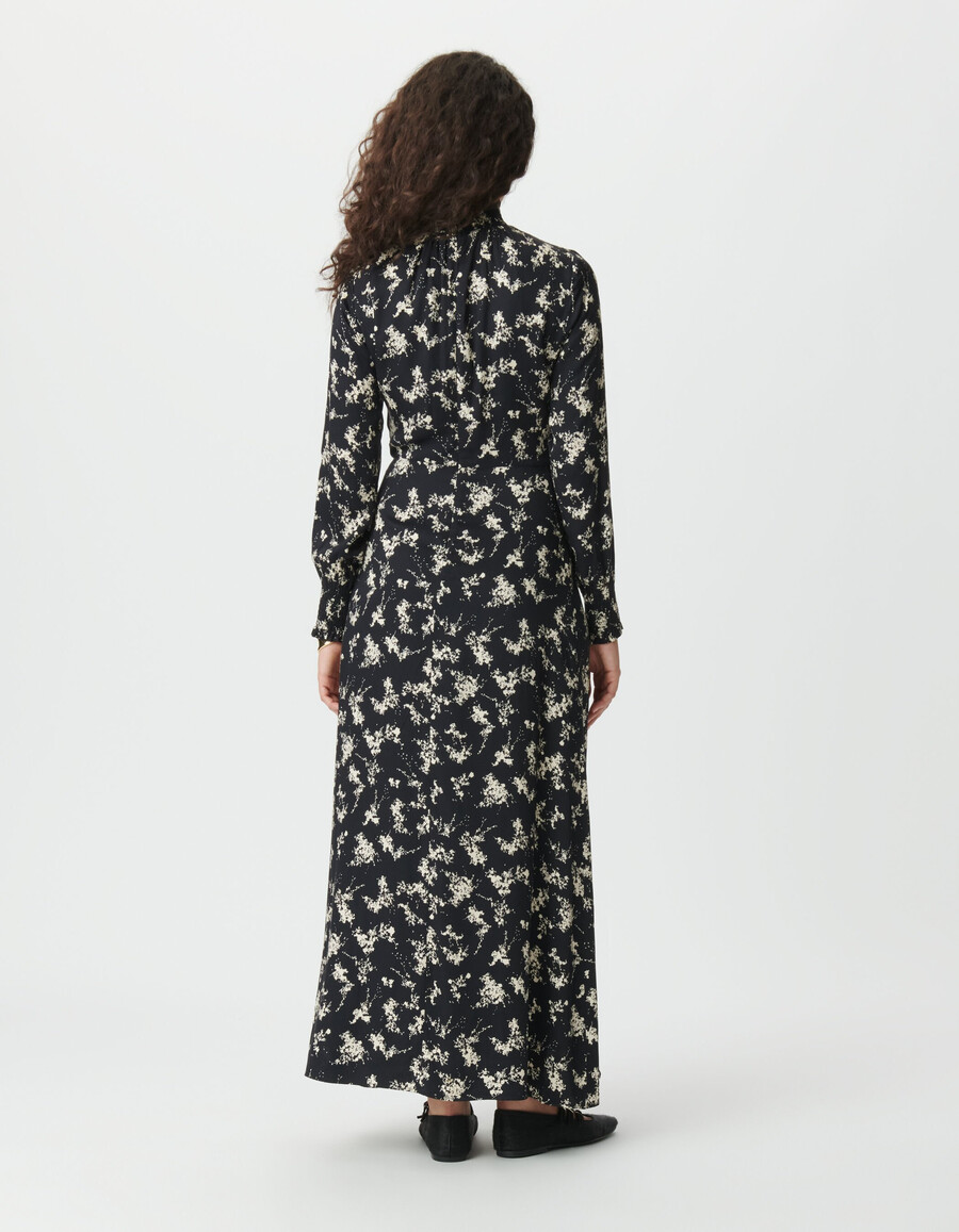 vestido largo negro para mujer con estampado de flores silvestres