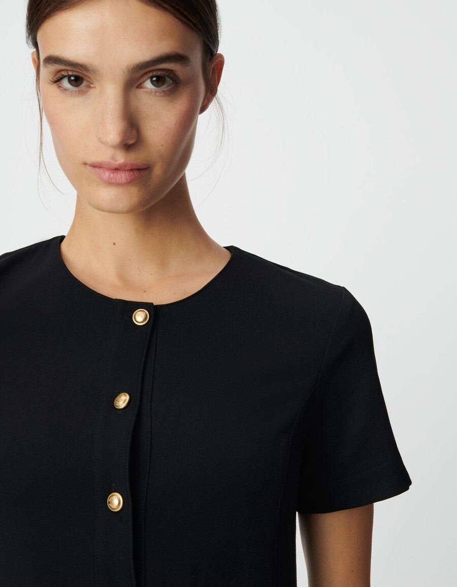 vestido corto negro abotonado al frente para mujer