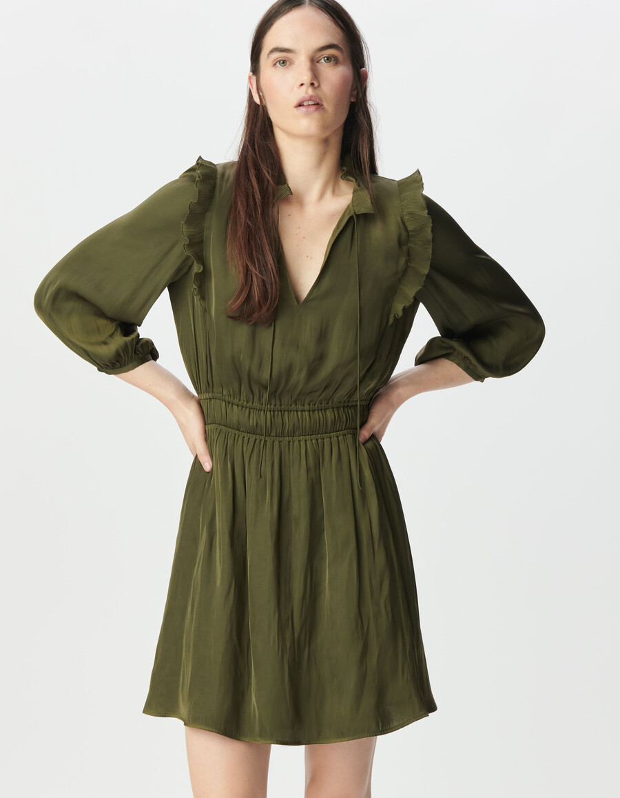 vestido de satén arrugado color caqui para mujer con volantes plisados