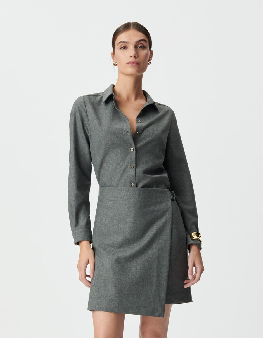 vestido camisero cruzado gris para mujer