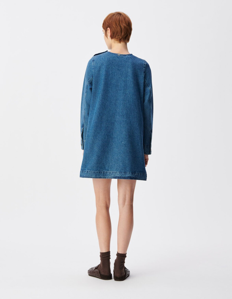 vestido vaquero azul para mujer con tres bolsillos de parche