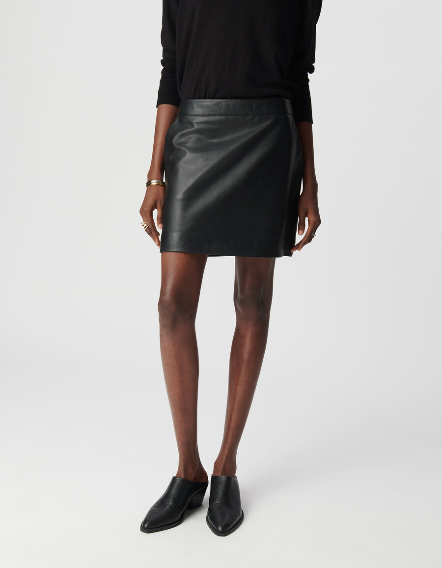 falda corta de cuero negra para mujer