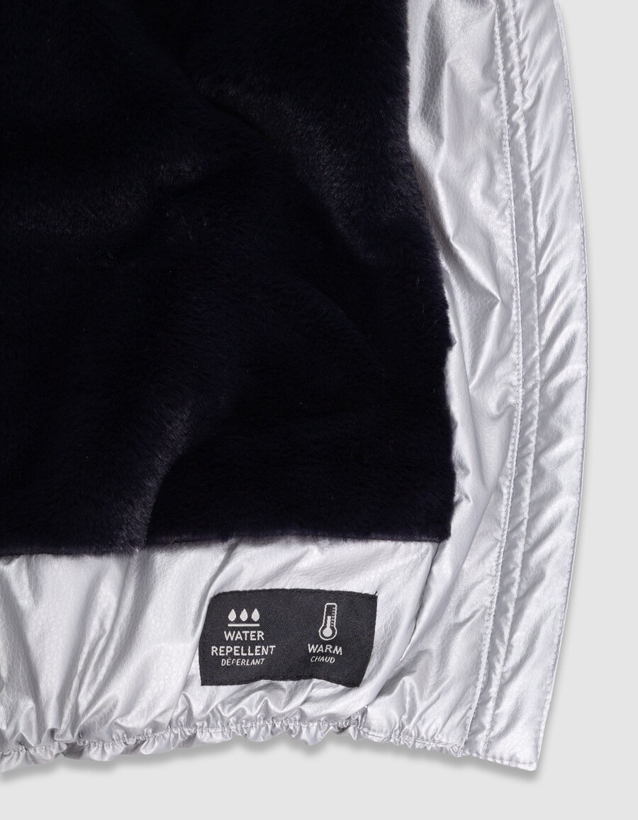 chaqueta acolchada plateada para niña con capucha forrada de piel azul marino