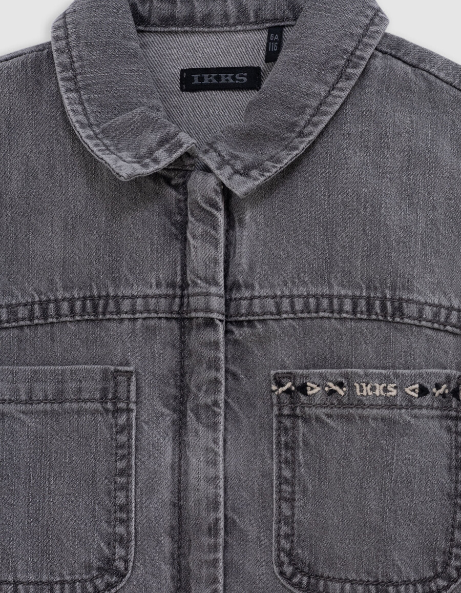 vestido vaquero gris con cinturón estampado de algodón orgánico para niña