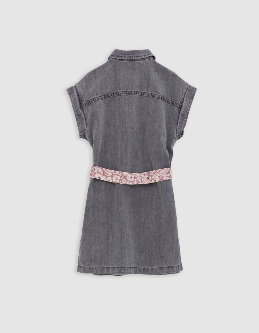 vestido vaquero gris con cinturón estampado de algodón orgánico para niña