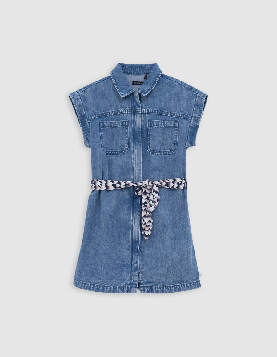 vestido vaquero azul con cinturón estampado para niña