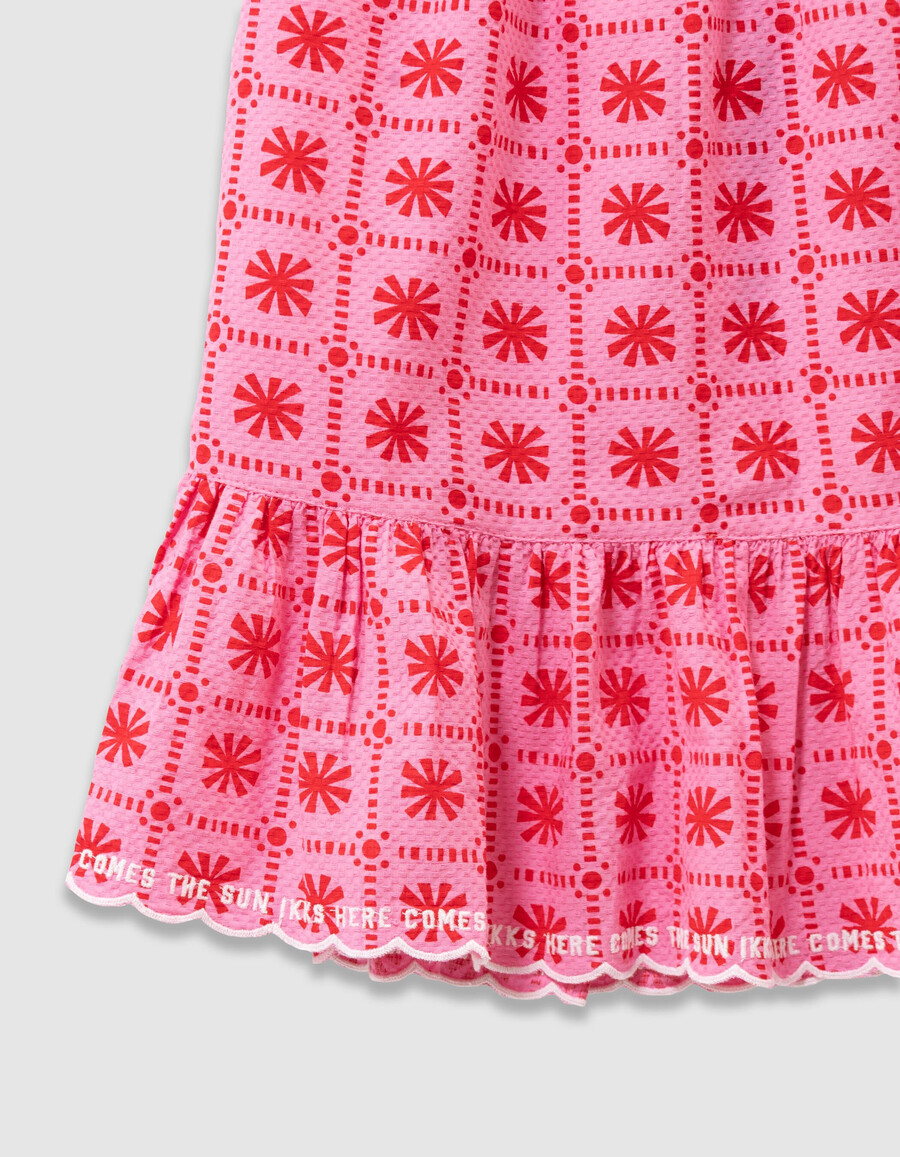 vestido rosa con estampado gráfico para niña