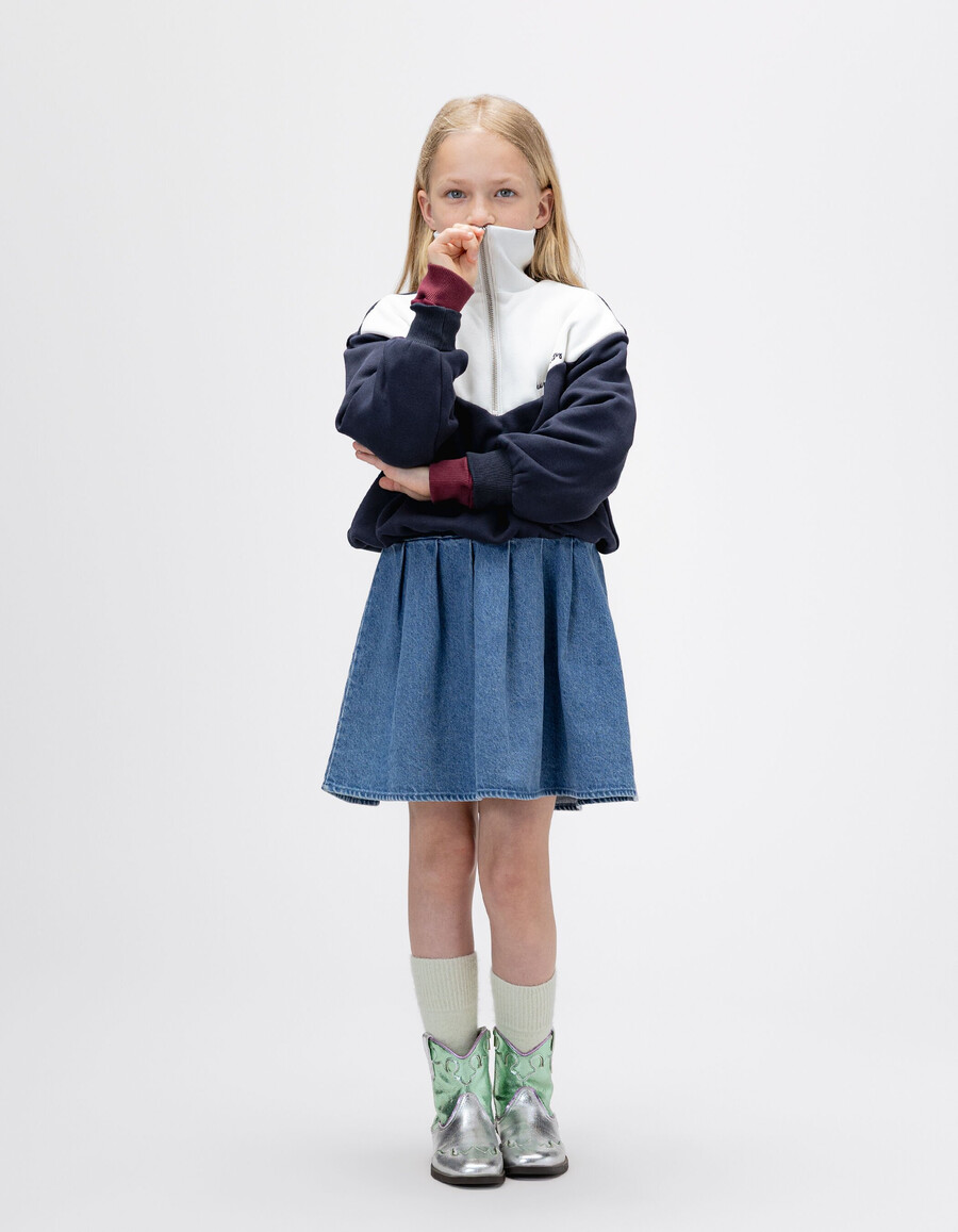 vestido vaquero 2 en 1 y sudadera con cuello con cremallera para niña