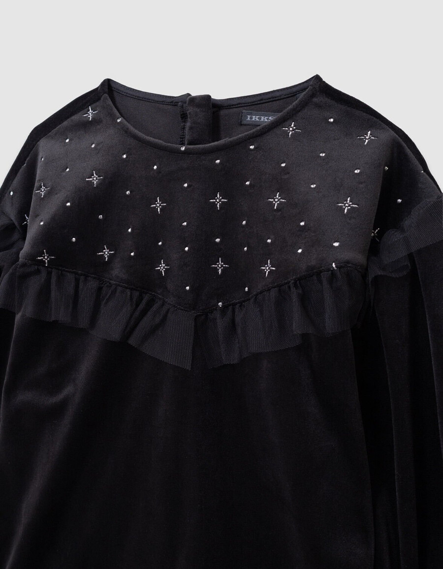 vestido de niña de terciopelo negro bordado con volantes de tul