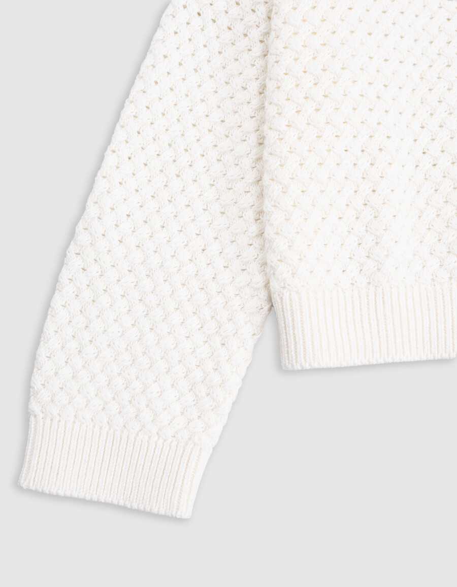 suéter blanco de punto de algodón orgánico con relieve para niña