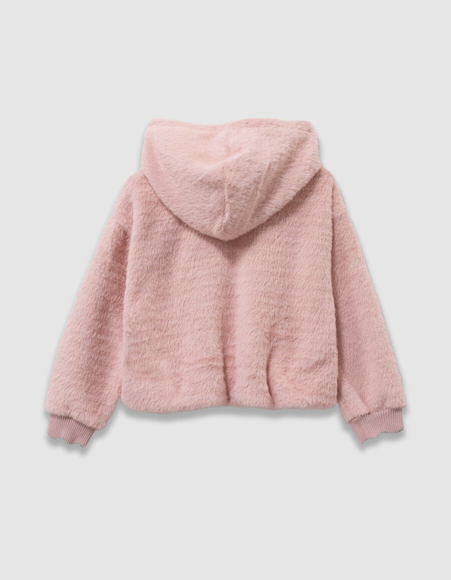 sudadera con capucha suave rosa para niña con insignia de corazón