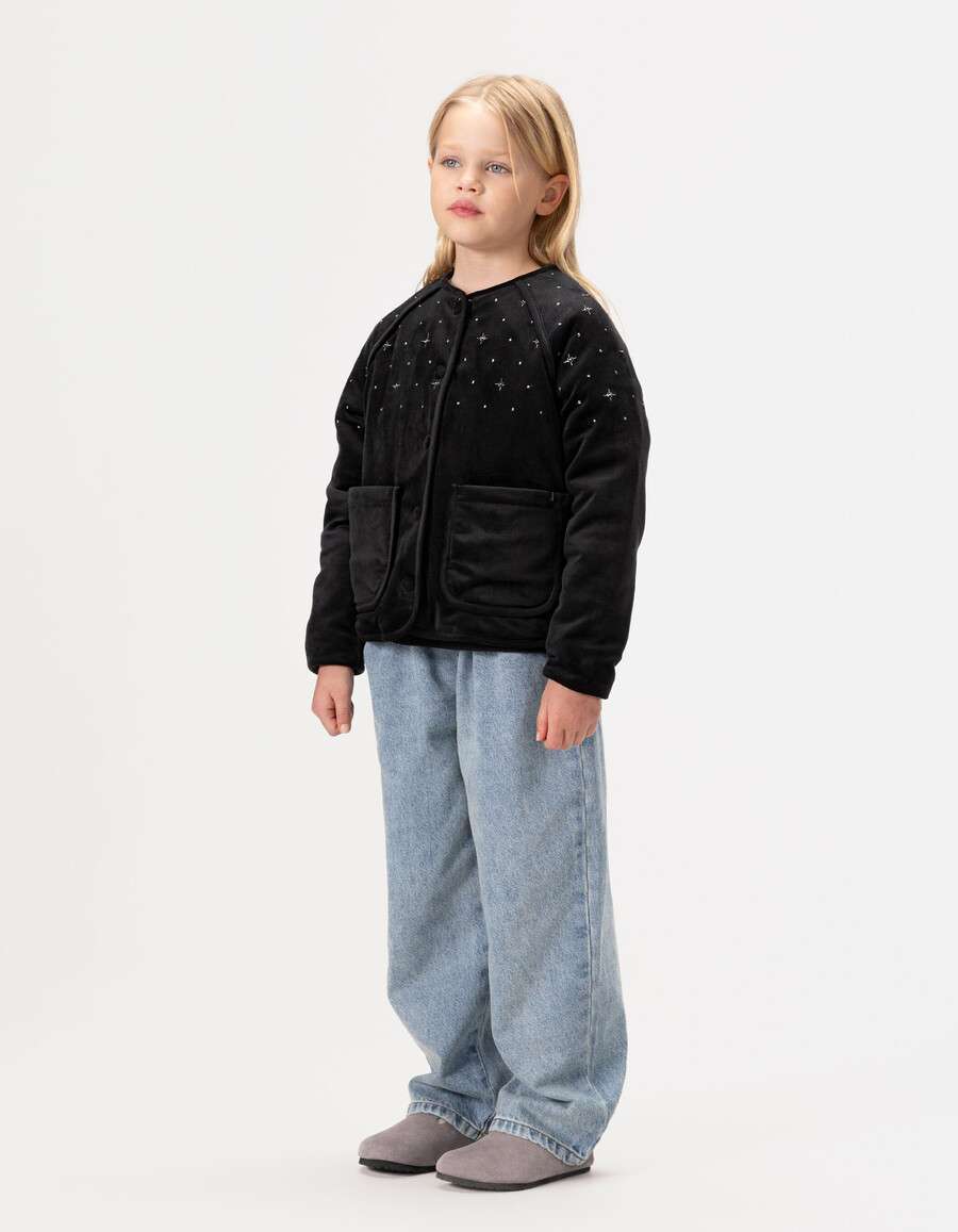 cárdigan de terciopelo bordado y acolchado negro para niña