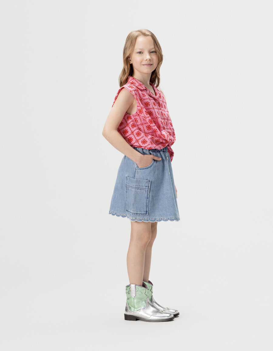 falda vaquera azul estilo cargo para niña con bolsillos