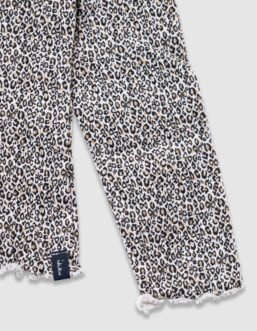 camiseta beige de cuello alto para niña con estampado de lazo de leopardo