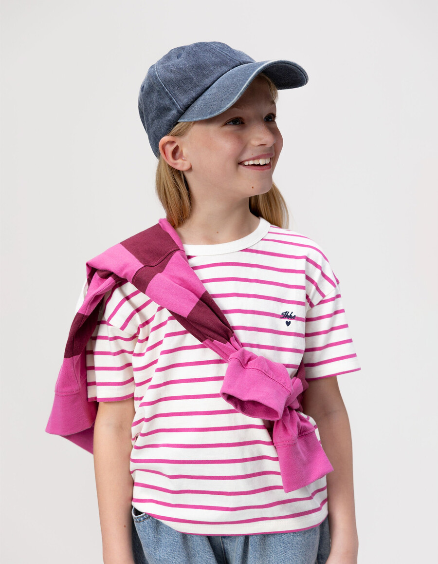camiseta marinera de algodón orgánico para niña con rayas rosas
