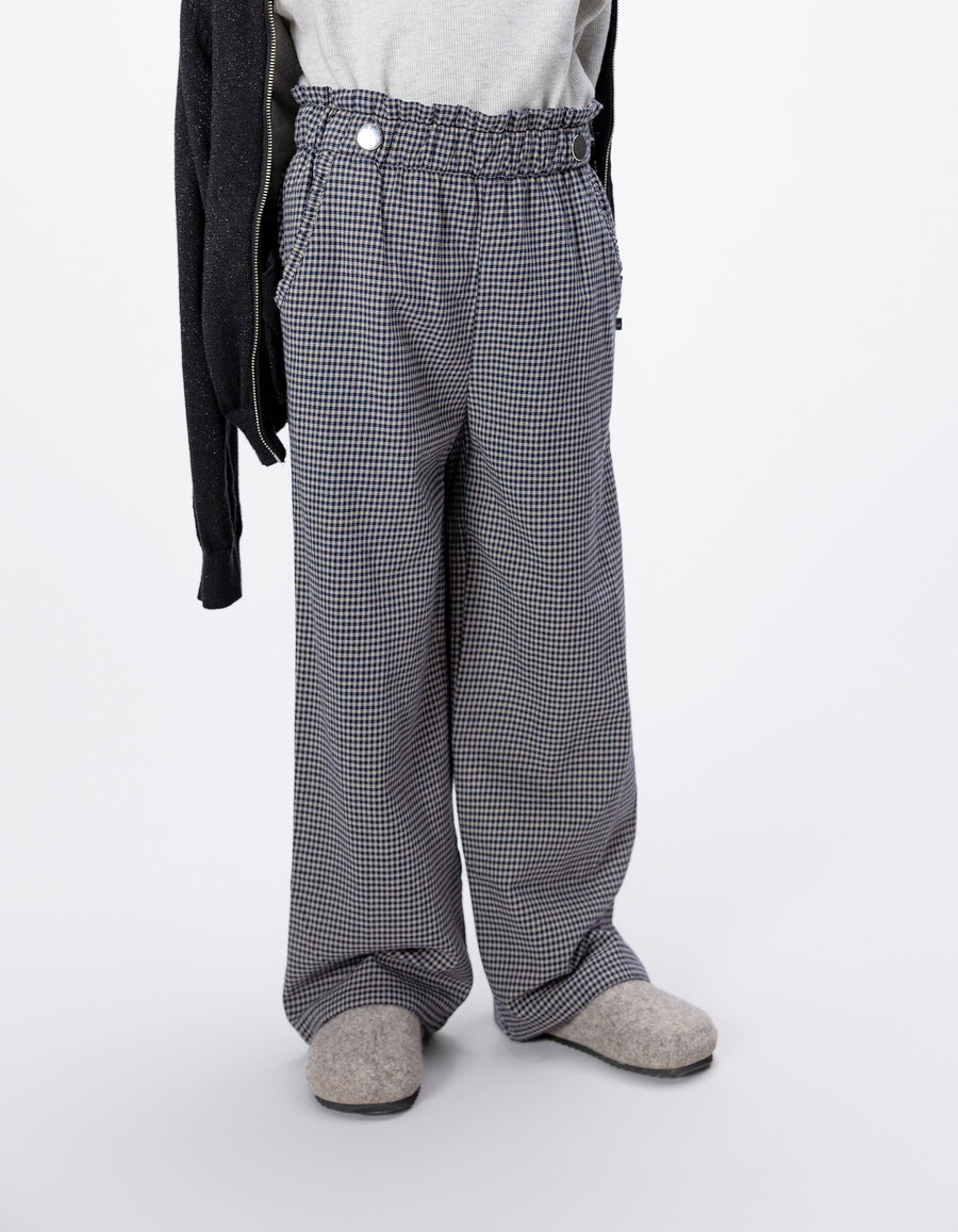 pantalones de cuadros vichy azul marino con volantes para niña