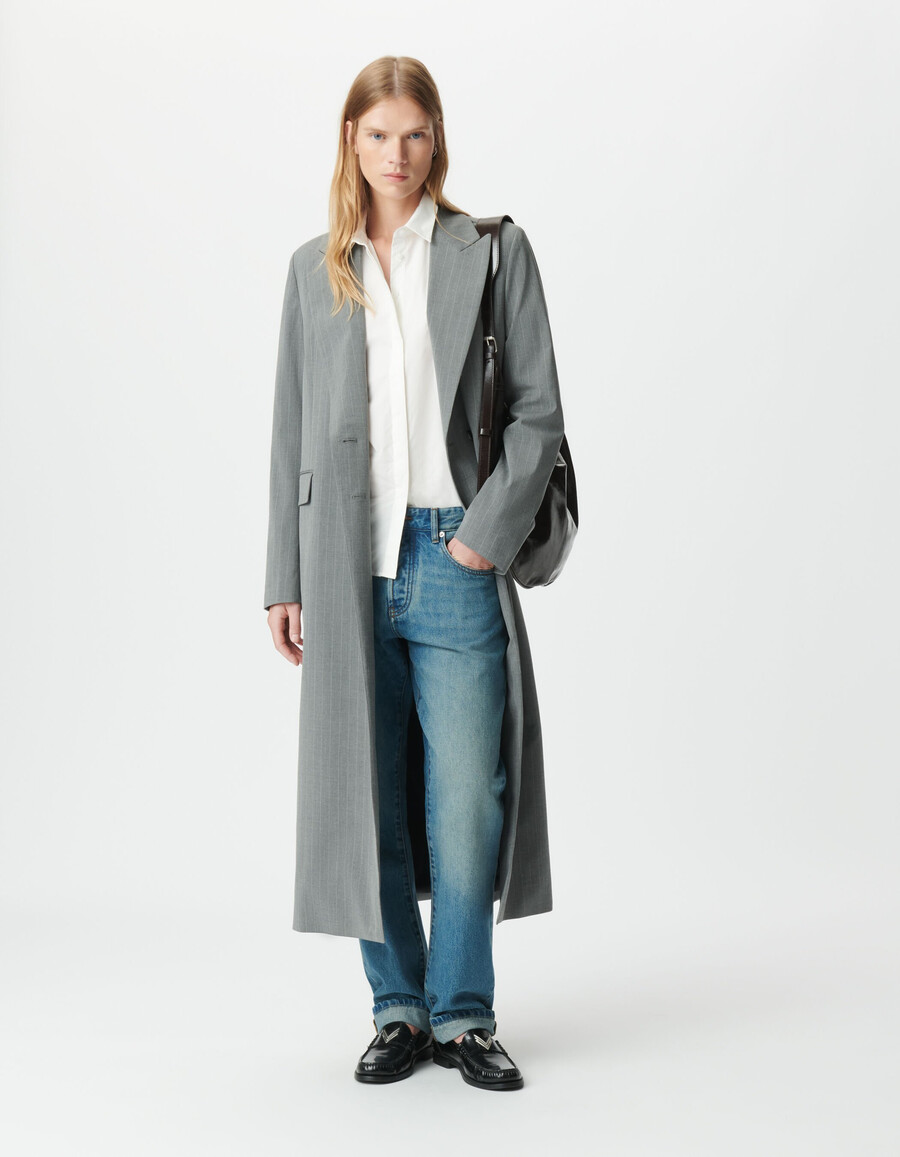 chaqueta de traje larga de raya diplomática gris para mujer