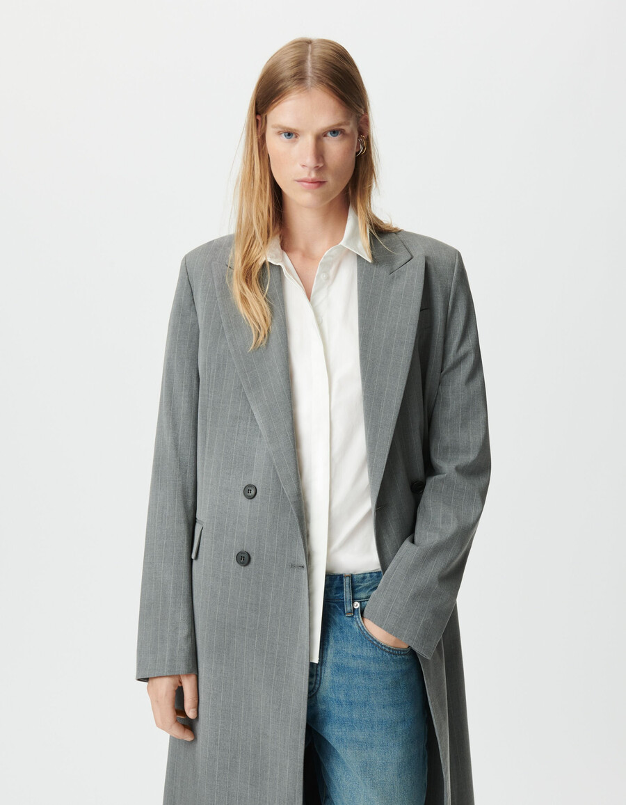 chaqueta de traje larga de raya diplomática gris para mujer
